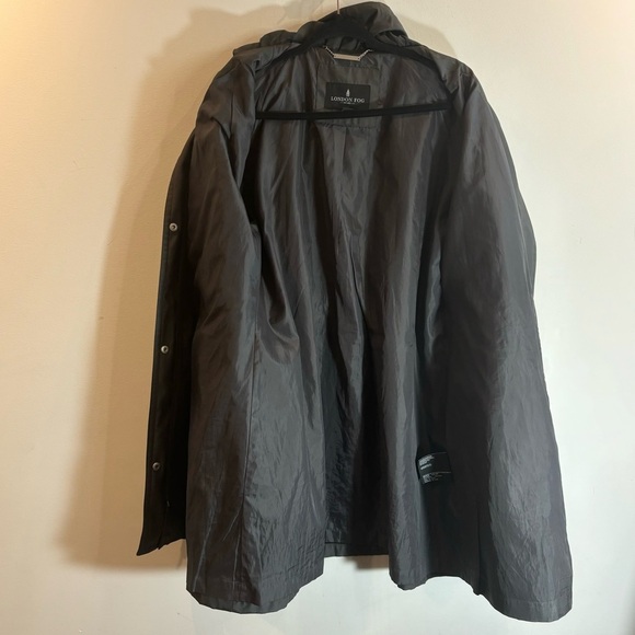 LONDON FOG Sz XL Jacket Coat Snap Zipper Closure Drawstrings Hooded Lined - Picture 10 of 13